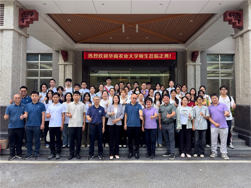 學子互助，薪火相傳！“正典學長助學金”頒發(fā)儀式在正典舉行